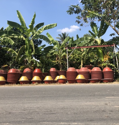 Khuôn chậu kểng